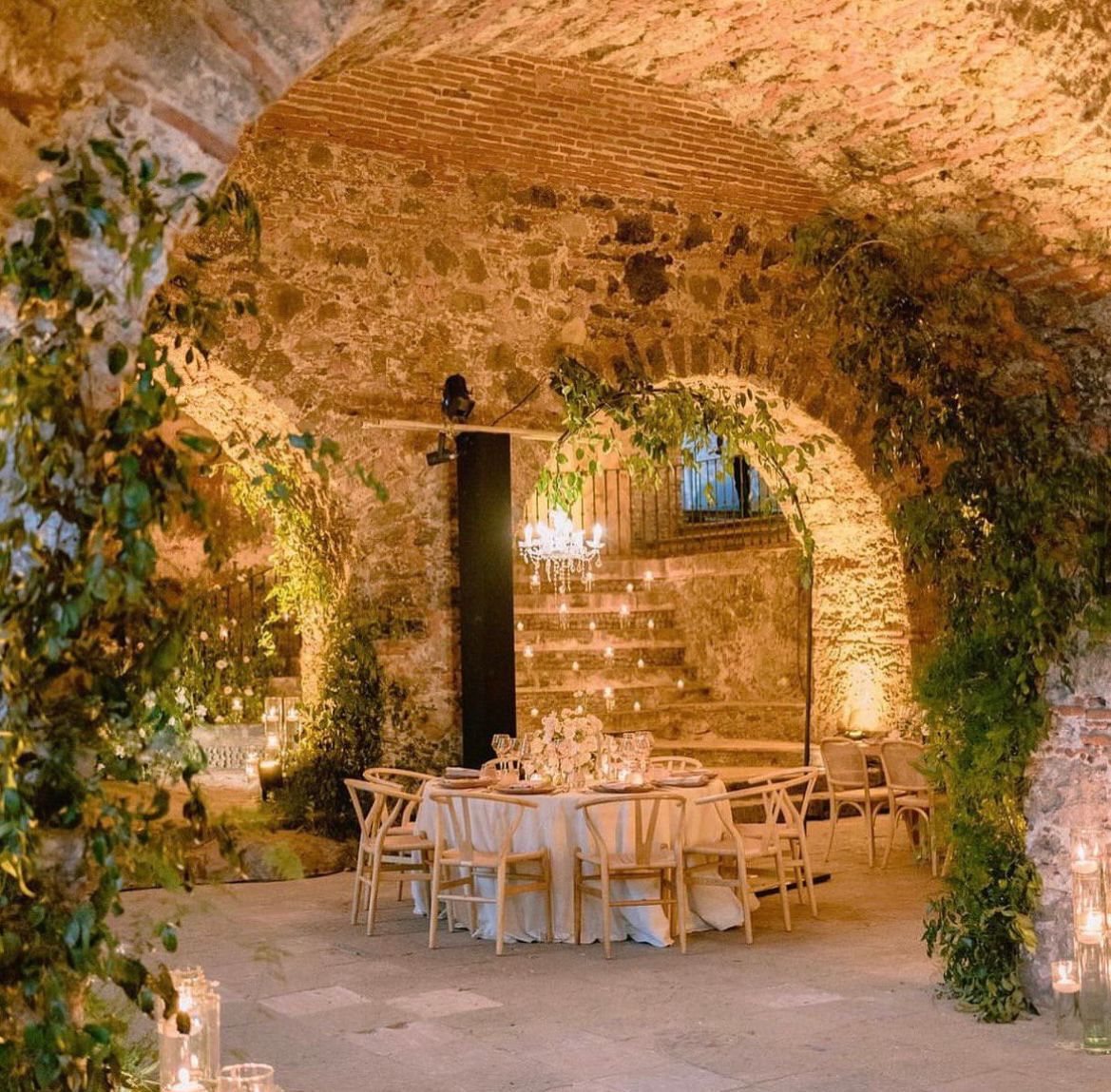 ganchos renta eventos