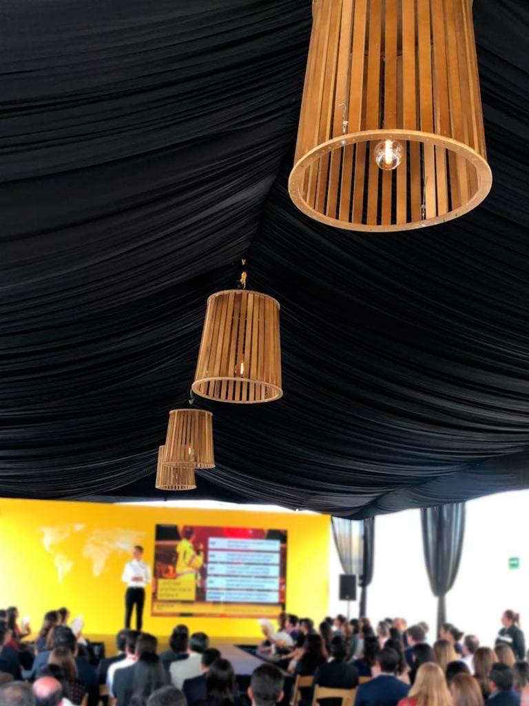 Renta de carpa de lujo para eventos