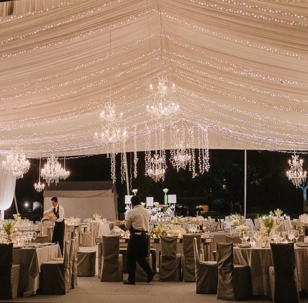Renta de carpa de lujo para eventos