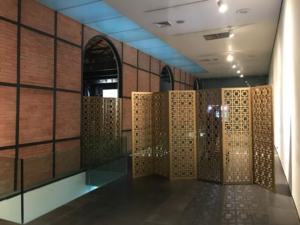 renta mamparas muros para eventos