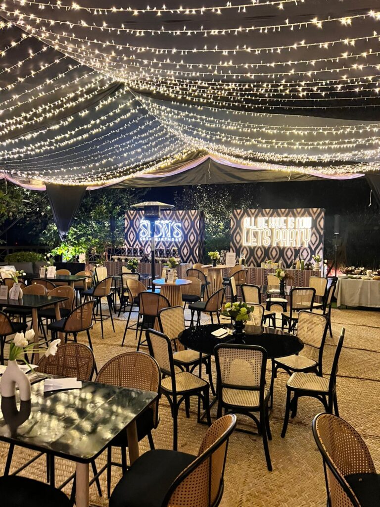 Renta de carpa de lujo para eventos