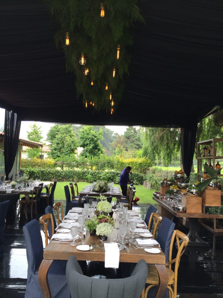 Renta de carpa de lujo para eventos